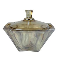 علبة زجاجية فاخرة بغطاء - بلون كهرماني شفاف