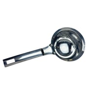 قمع ستانلس ستيل بمصفاة ومقبض طويل