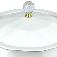 صحن تقديم حراري بغطاء كريستالي