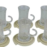 طقم كاسات شاي زجاجية بمقابض وقواعد حبلية – 6 قطع