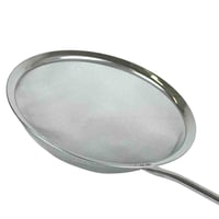 مصفاة زيت استيل بمقبض خشبي