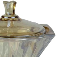 علبة زجاجية فاخرة بغطاء - بلون كهرماني شفاف