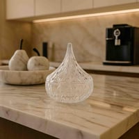 علبة تقديم زجاجية بتصميم هرمي فاخر