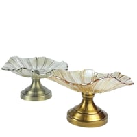 أطباق تقديم زجاجية بقاعدة معدنية