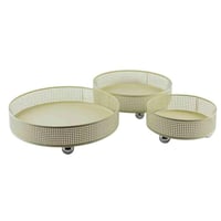 طقوم صواني دائرية أنيقة بلون بيج هادي، تجي بثلاث م...