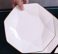 طبق الجذاب والعملية على حد سواء هي هدية مثالية لأص...