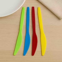 سكاكين بلاستيك متعددة الألوان – 24 حبة