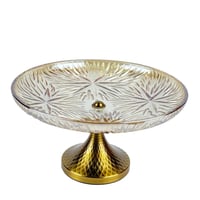 صحن تقديم فاخر بقاعدة ذهبيّة منقوشة