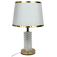 مصباح طاولة فاخر بقاعدة كريستالية وغطاء أبيض بحواف...