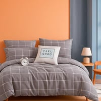 طقم سرير مكون من 4 قطع بتصميم مربعات رمادي