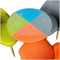 طقم طاولة مع 3 كراسي ملونة