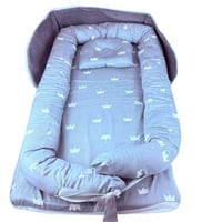 سرير أطفال بشكل حقيبة 2 في 1