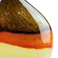 مزهرية عصرية بتصميم رخامي أنيق - لمسة فنية لديكور...