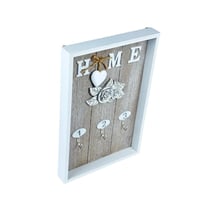 علاق مفاتيح للعائلة عملي وبتصميم أنيق يجمع بين الج...