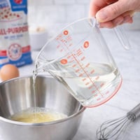 كوب معياري بلاستيك