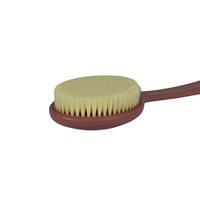 فرشاة استحمام بألوان متعددة ومقبض مريح