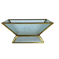 إناء ديكوري زجاجي بإطار ذهبي