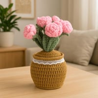 مزهرية كروشيه بزهور وردية