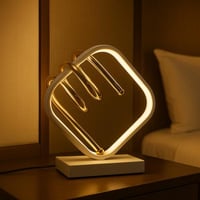 مصباح طاولة “Spiral Glow” LED بتصميم لولبي ذهبي