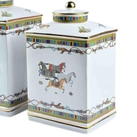 طقم علب بورسلان مربعة بغطاء – زخارف خيول عربية