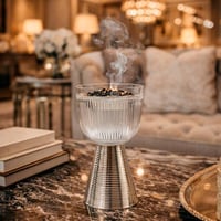 مبخرة زجاج مع قاعدة فضية فاخرة