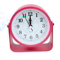 ساعة مكتبية بتصميم عصري