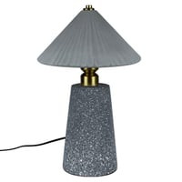 مصباح طاولة بتصميم حجري وغطاء مخروطي