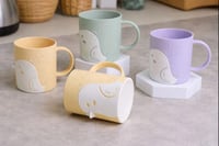 كوب بلاستيك بتصميم بطريق لطيف