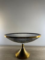 صحن فاكهه زجاجي بيضاوي مع قاعدة معدنية ذهبية وإكلي...