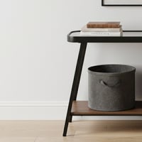 مدخل استقبال 2 دور سطح زجاجي بهيكل معدني