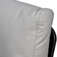 كرسي مفرد جلد بهيكل معدني تصميم عصري رمادي