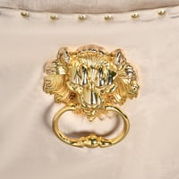 طاولة طعام رخام فاخرة 8 كراسي بقاعدة معدنية ذهبية