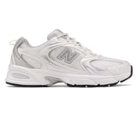 New Balance 530 trainers