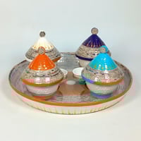 طقم أطباق تمر دائرية 4 قطع – ألوان متنوعة