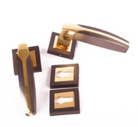 مسكة باب مفصول زنك