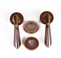 مسكة باب مفصول المنيوم