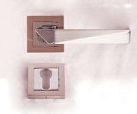 مسكة باب مفصول زنك