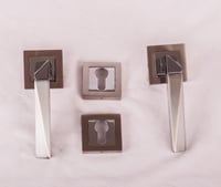 مسكة باب مفصول زنك