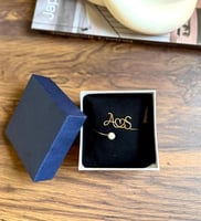 اساور الاحرف بشكل جديد