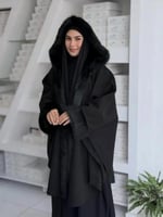 كاب جوخ مميز مع لمسه مميزه من الفروه