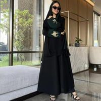 عباية فاخرة مطرزة لليوم الوطني