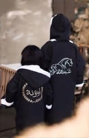 فروة شتوية للاطفال بالاسم بالوان مختلفه