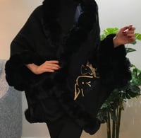 شال بالاسم بألوان مختلفه