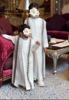 دقلة أطفال بتصميم فخم بطابع تراثي عصري