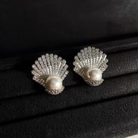 Seashell earrings