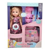 عروسة مع تسريحة ومكياج