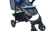 عربية أطفال بطاولتين