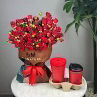 مق هاف مليون احمر مع باقه ورد