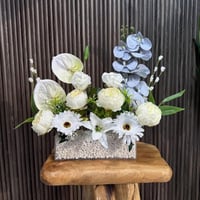 اكريلك ورد صناعي