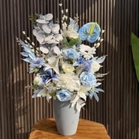 فازه ورد صناعي